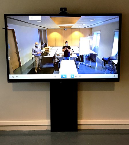 écran tactile SuperGlass SpeechiTouch pour l'institut national du patrimoine