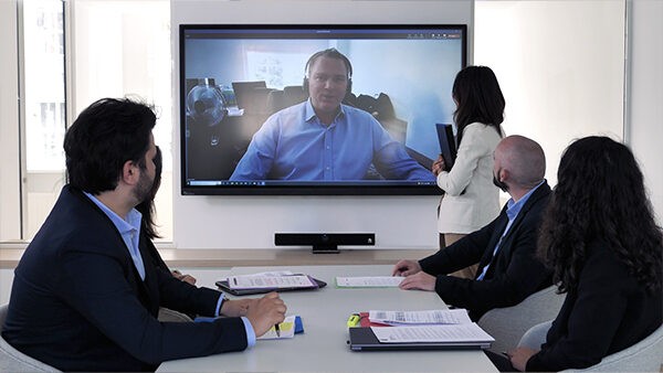 une salle de visioconférence