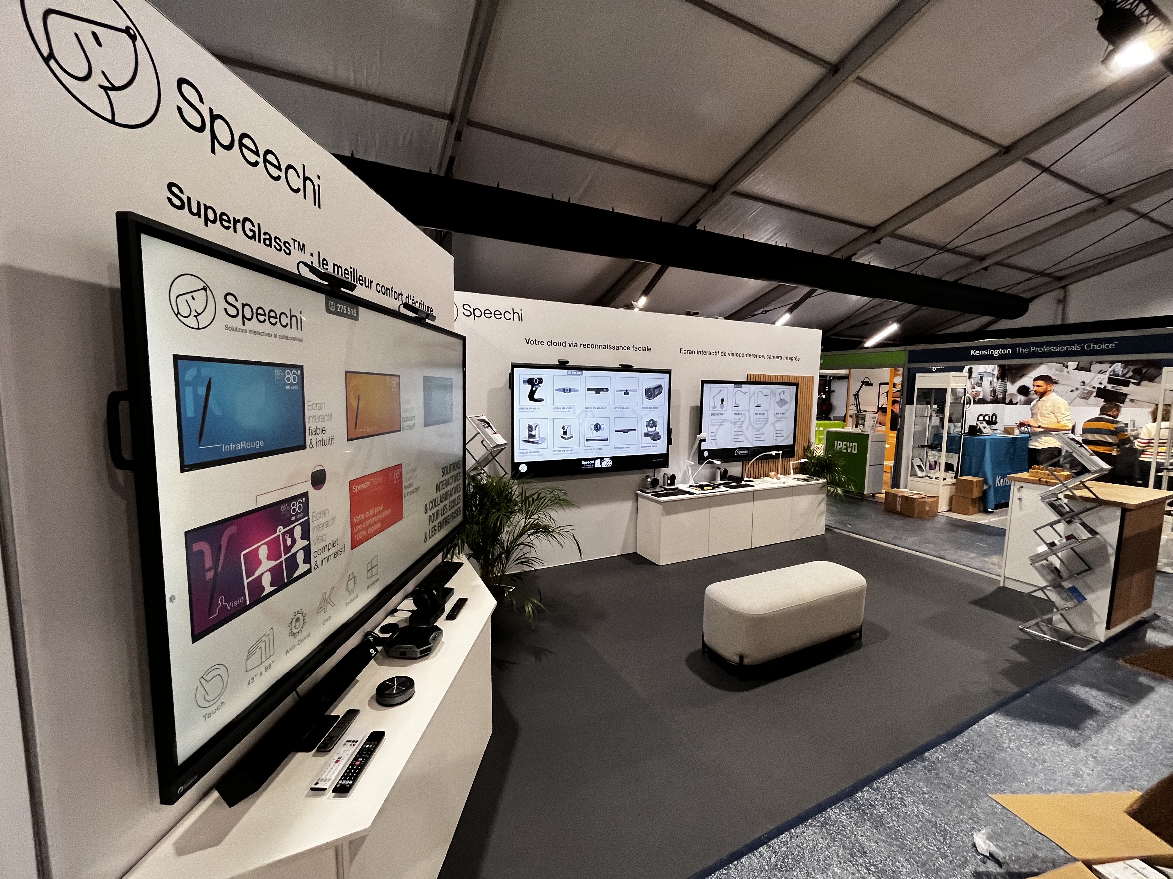 stand écran interactif speechi